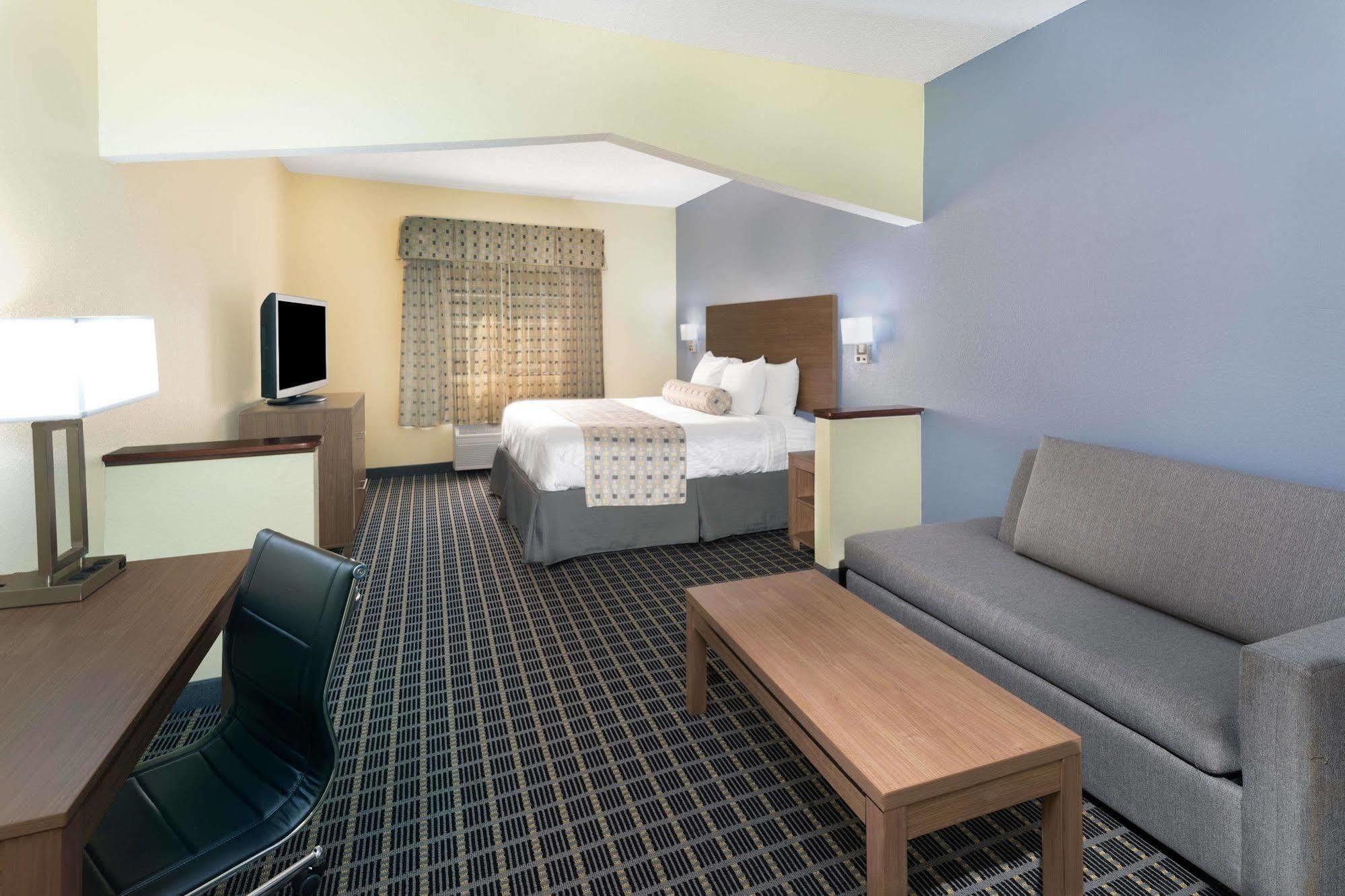 Days Inn & Suites By Wyndham Union City Kültér fotó